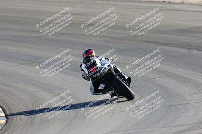 media/Jan-08-2022-SoCal Trackdays (Sat) [[1ec2777125]]/Bowl Backside (135pm)/